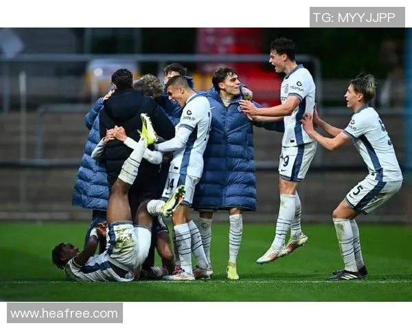 国际米兰与勒沃库森激战在即球迷期待精彩对决与精彩进球