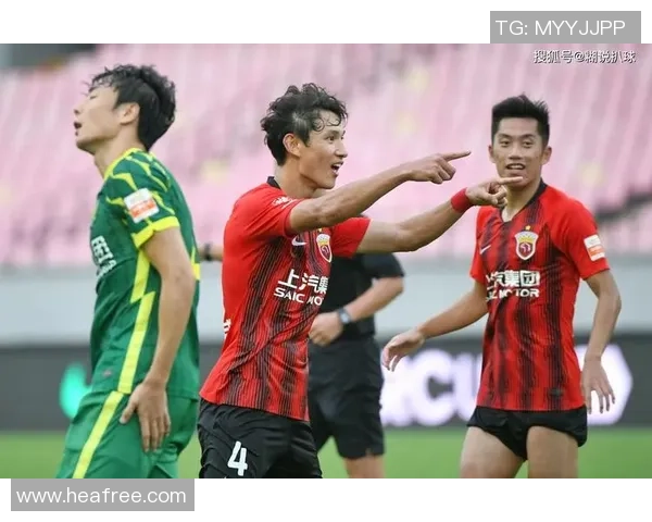 旧金山格伦斯迎战橘郡球队精彩对决引发球迷热议与期待