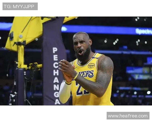 湖人勇士对决数据分析揭示比赛关键因素与球员表现