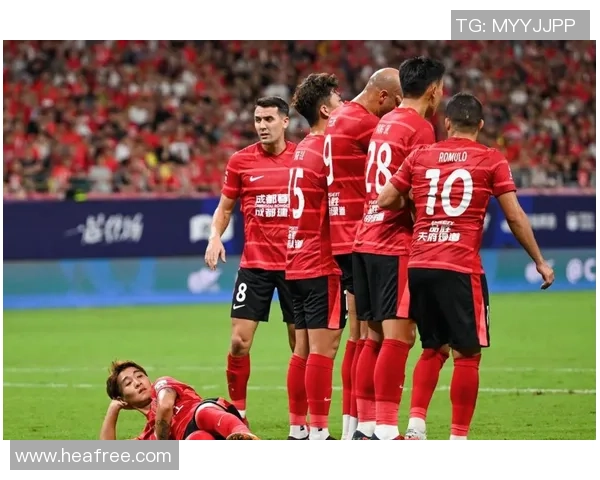 中超激战上港迎战华夏全力争胜誓言捍卫主场荣耀