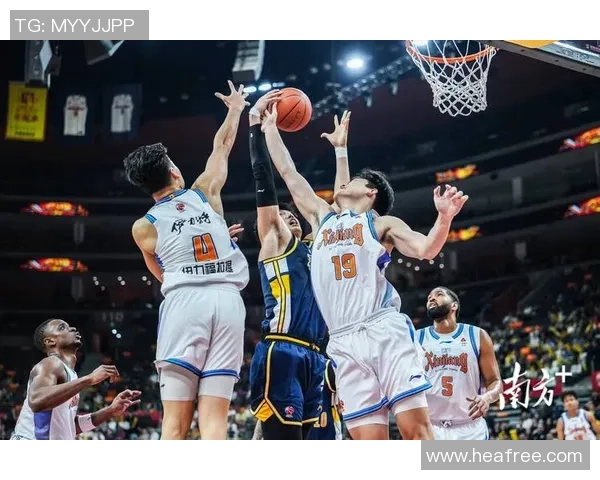 广州与新疆CBA激战正酣比分揭晓精彩瞬间回顾与分析