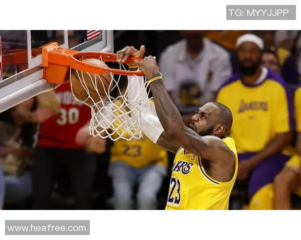 湖人对战鹈鹕精彩直播在线全程回放与赛后分析尽在这里 湖人对战鹈鹕精彩直播在线全程回放与赛后分析尽在这里