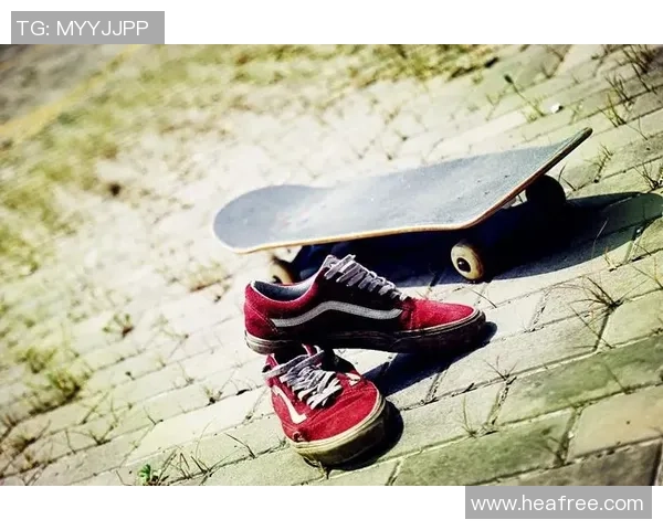 李芳畅谈滑板人生：从初学者到专业选手的心路历程